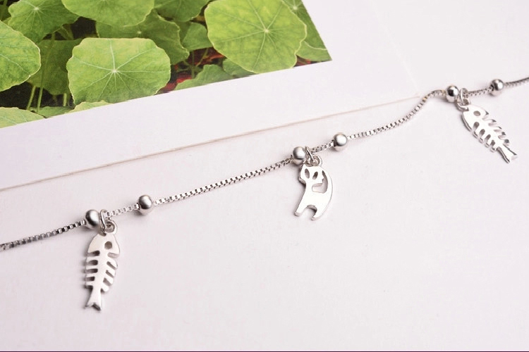 Lắc chân hình xương cá độc lạ - Lắc chân bạc con báo sang chảnh thiết kế ngộ nghĩnh LCNU63