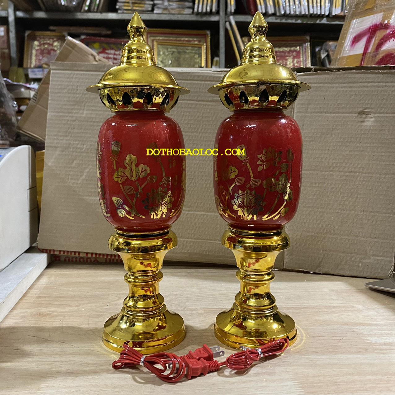 Đèn thờ phú quý cao 40cm ngang 13cm