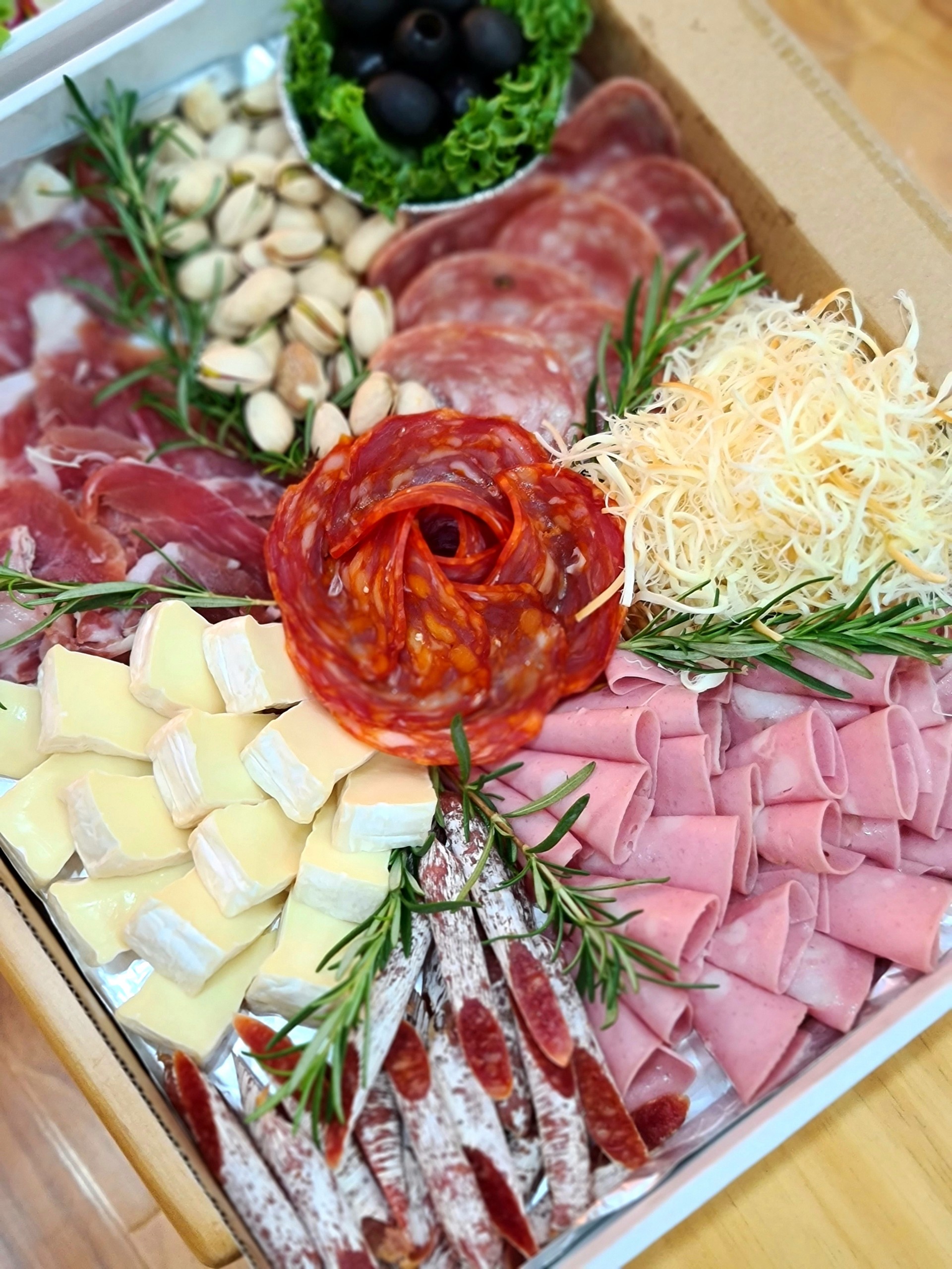 Xúc xích khô Mini Sticks Roquefort & Noix Auvernou 100g