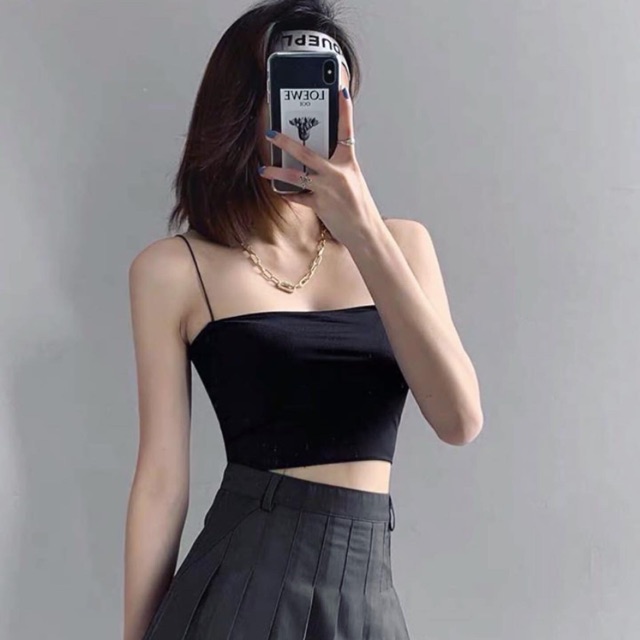 Áo croptop hai dây quai mảnh