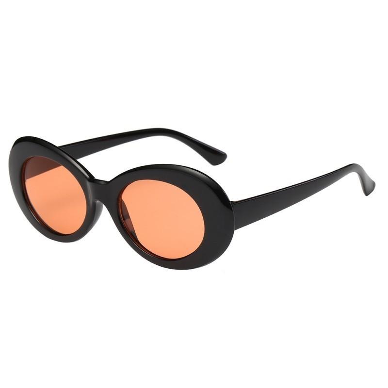 Kính mát gọng oval phong cách thời trang