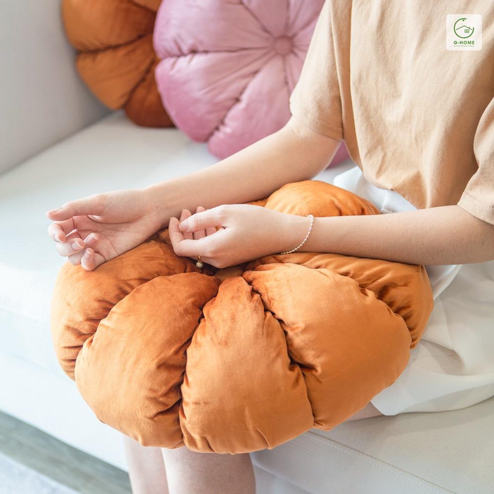 Đệm hoa nhung 4 màu trang trí sofa cấp Ghome, đệm ngồi tựa lưng, trang trí phòng khách sang trọng DT09 HOA