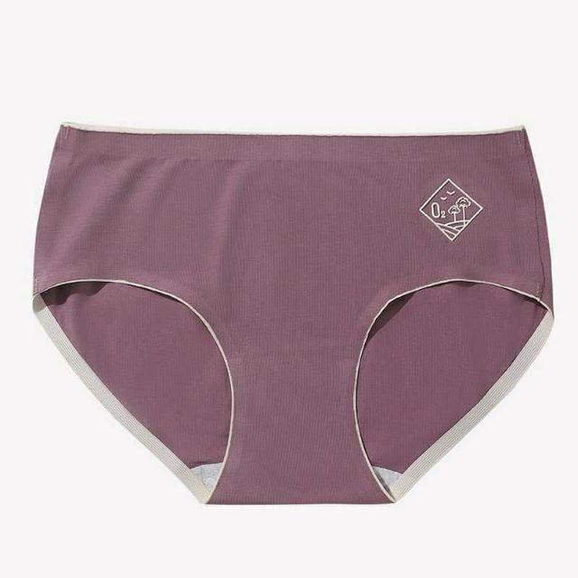 Quần lót nữ cotton kháng khuẩn không đường may thoáng mát - QLN06