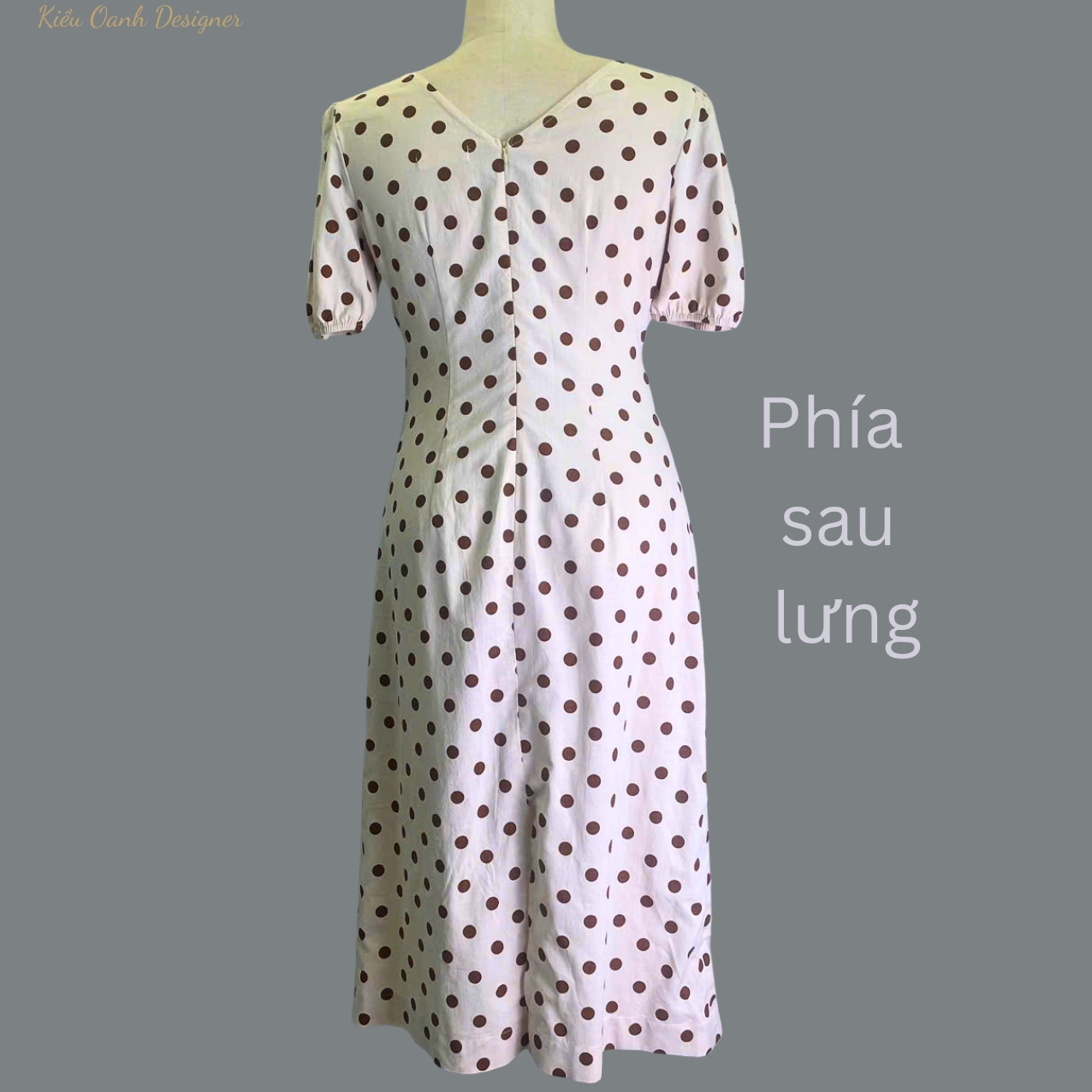 Đầm linen trung niên,độ bền cao,mát mịn,thấm hút mồ hôi,may viền tỉ mỉ,sản xuất độc quyền tại Kiều Oanh Designer