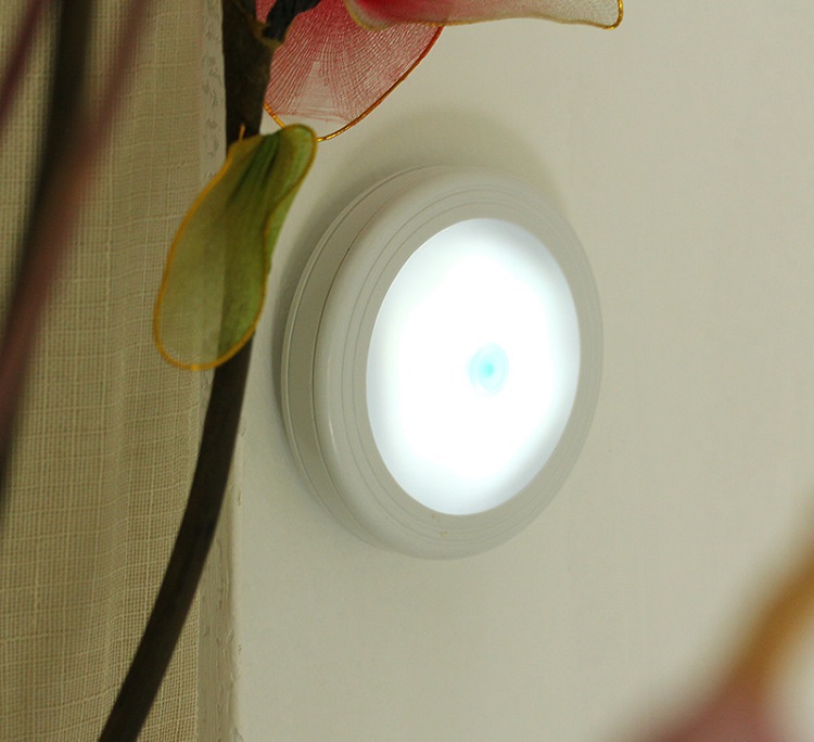 Đèn led dán tường, dán tủ, cốp xe mini V2