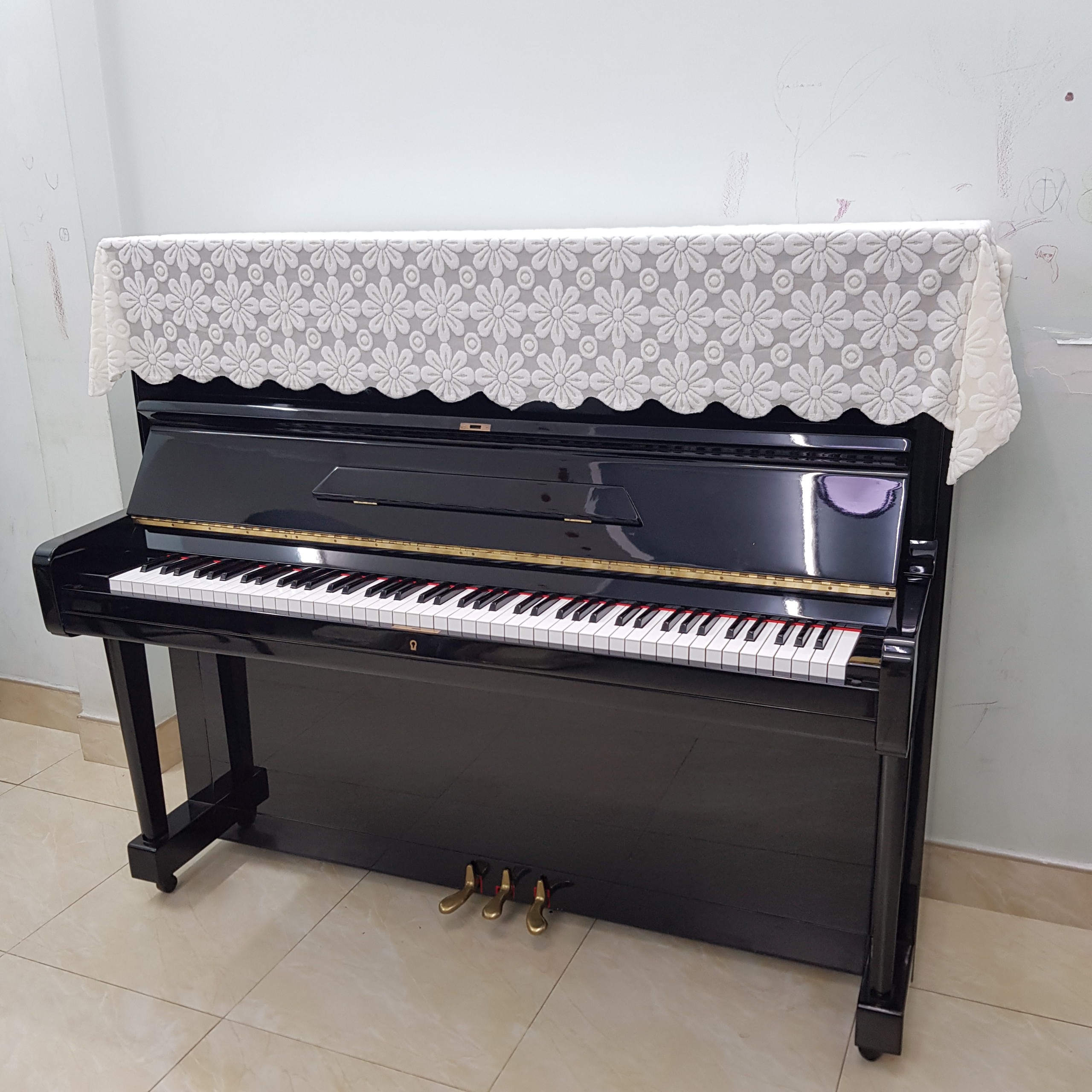 Khăn phủ đàn Piano Hoa Cúc Trắng