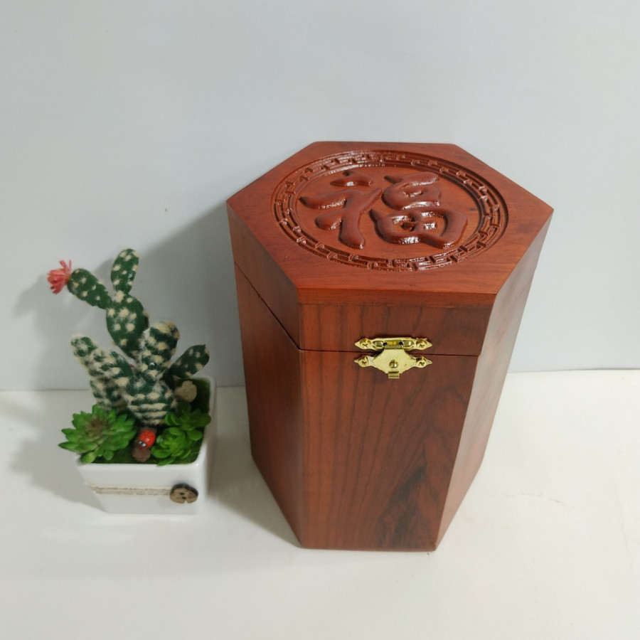 Hộp đựng chè - hộp đựng trà gỗ hương ta chạm chữ phúc tàu - loại cao to