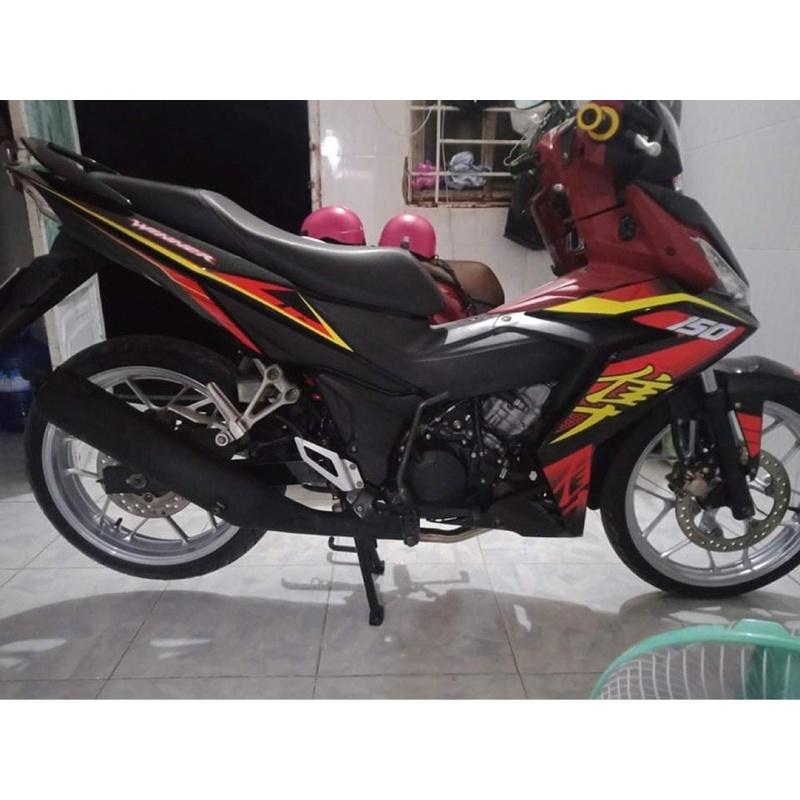 Tem xe winner hayabusa đỏ đen