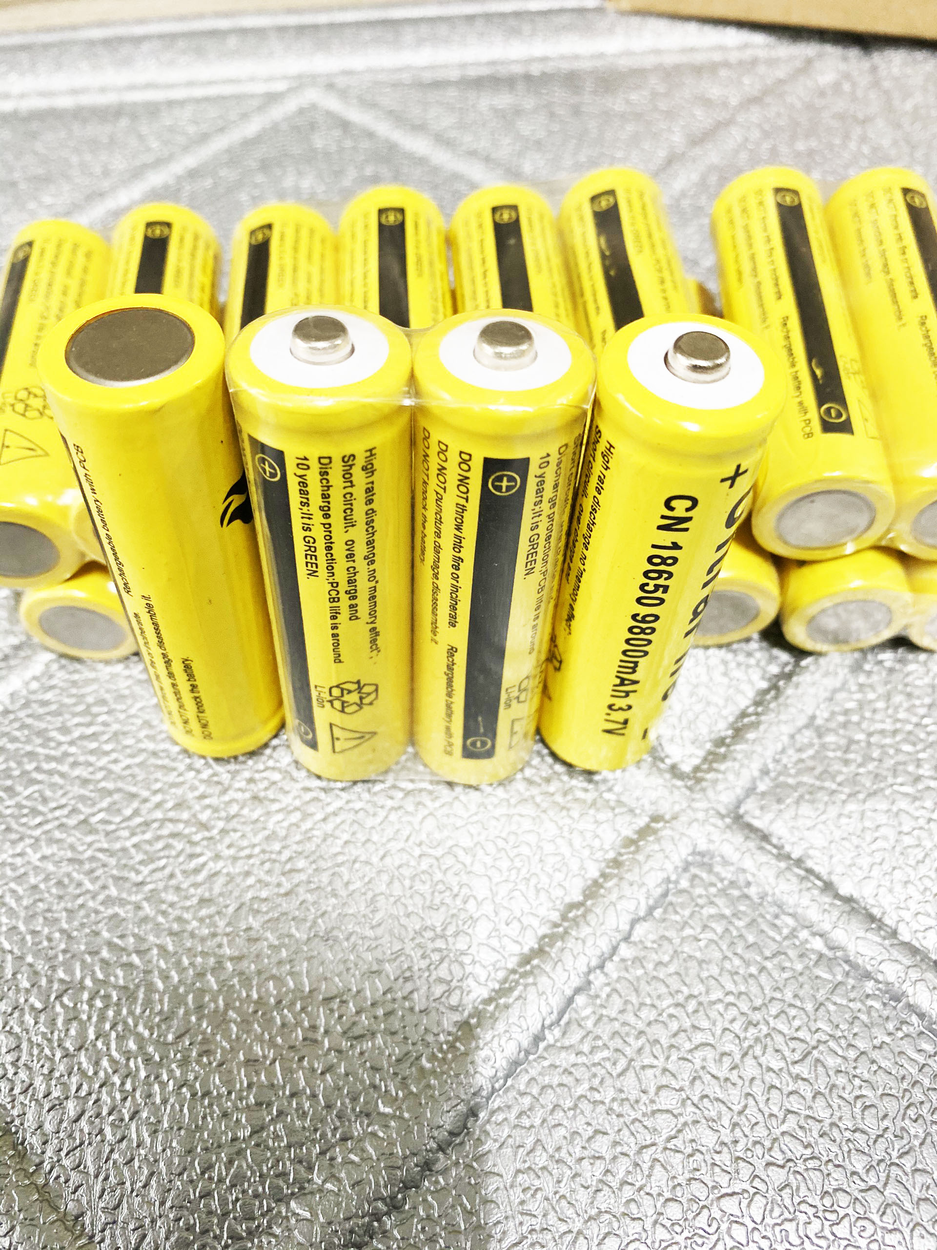 Combo 5 Viên Pin 18650, Pin Sạc 3.7V 18650 9800Mah Siêu Bền Dùng Cho Pin Sạc Dự Phòng, Đèn Pin, Tông Đơ, Chế Tạo Pin Dự Phòng