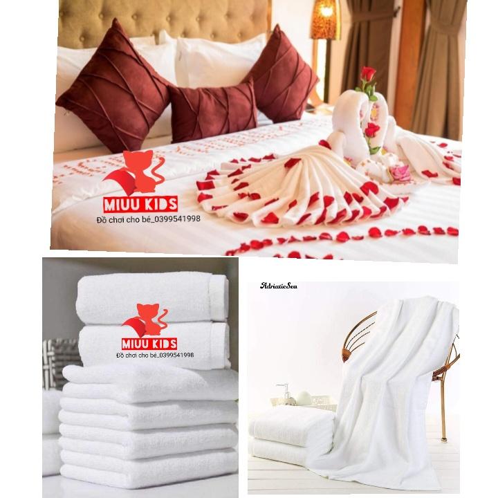 Sét Khăn Gấp Đôi Chim Uyên Ương Trang Trí Phòng Tân Hôn