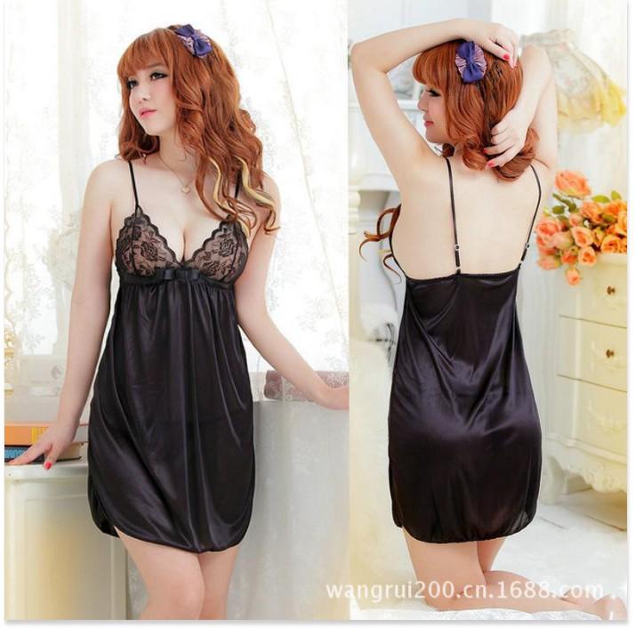Váy ngủ sexy gợi cảm tặng kèm quần lọt khe quyến rũ