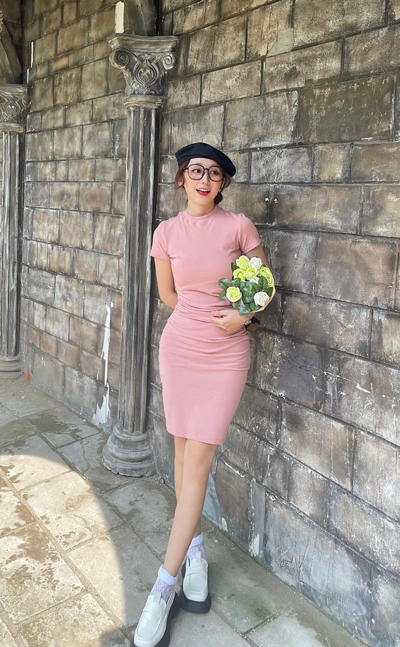 F306 Đầm ôm body nhún eo tay ngắn cổ tròn
