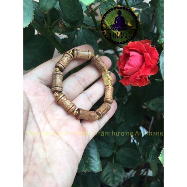 Vòng tay trầm hương tốc tự nhiên mix charm đá