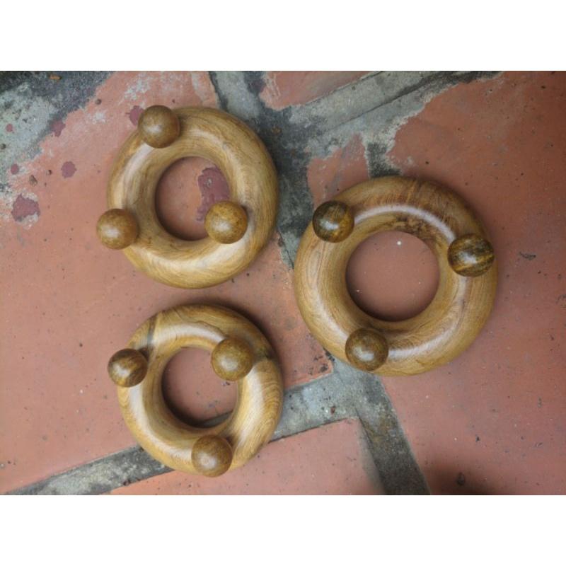 Dụng cụ mát xa bằng gỗ thơm tự nhiên