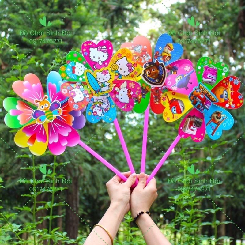 Chong chóng 20cm - combo 3 cái ngẫu nhiên