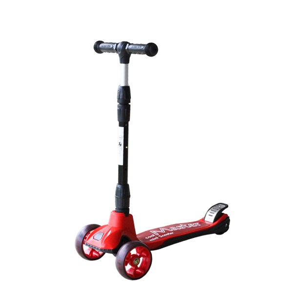 Xe trượt scooter 3 bánh trẻ em Broller X7