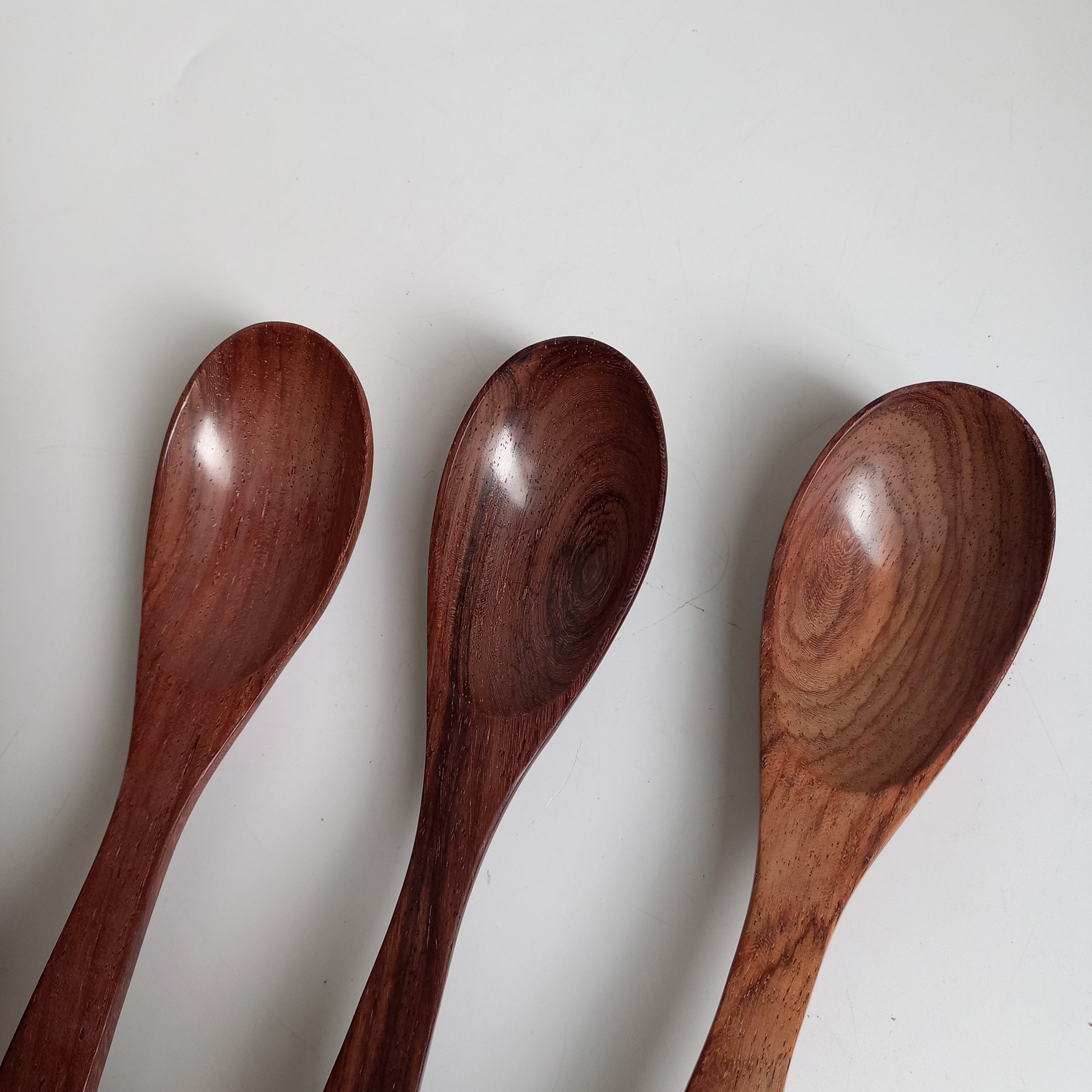 Thìa gỗ trắc miệng oval cán có đế, thìa ăn cơm, húp canh, súp, cháo