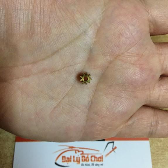 Bánh răng đồng 9 răng lỗ trục 2mm dùng để nối trục động cơ