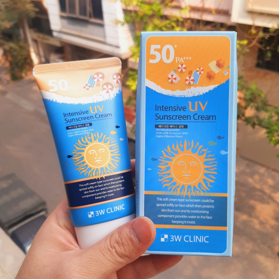 Kem Chống Nắng đi biển 3W Clinic Sunscreen dành cho mọi loại da SPF50 PA+++ Hàn Quốc 70ml