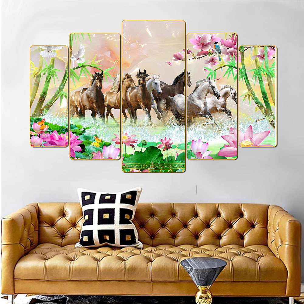 Tranh phòng khách - mã đáo thành công - Tranh in cán pvc gương / lụa kim sa: 1392L5