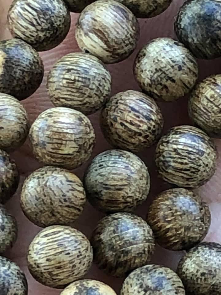 Chuỗi hạt trầm hương - Chuỗi hạt 108 - vòng đeo tay trầm hương , Trầm hương Quảng Nam