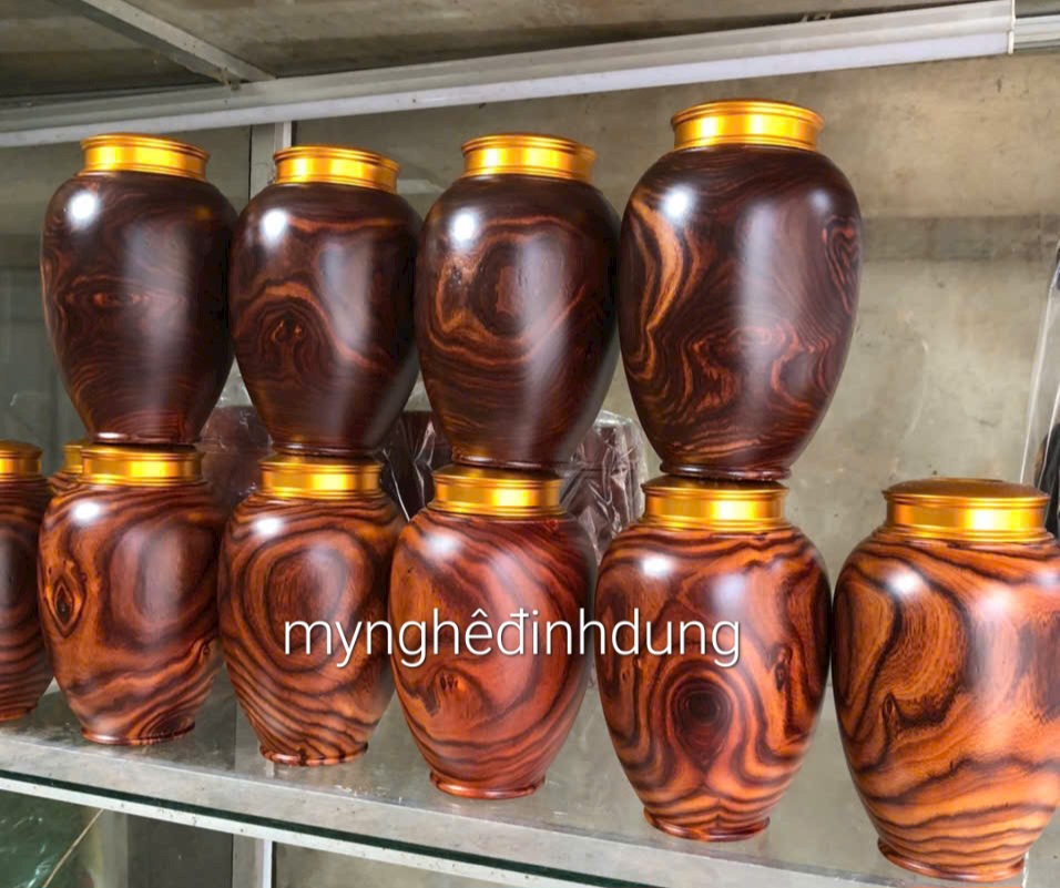 Hộp đựng trà chè bằng gỗ trắc kt cao 20x11cm