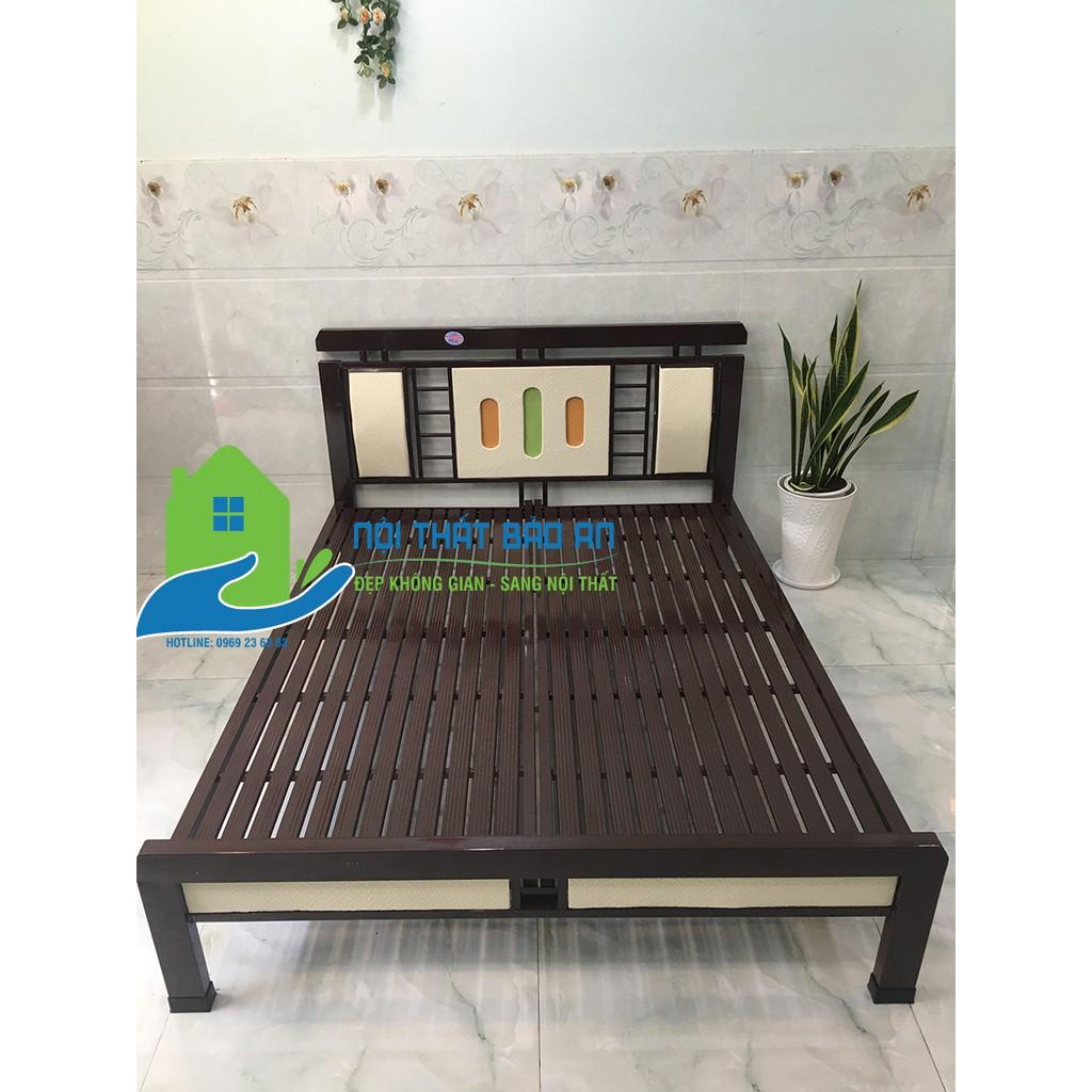 Giường sắt kiểu hộp nhiều kích thước từ 1m đến 1m8 mẫu 06 - Bảo An