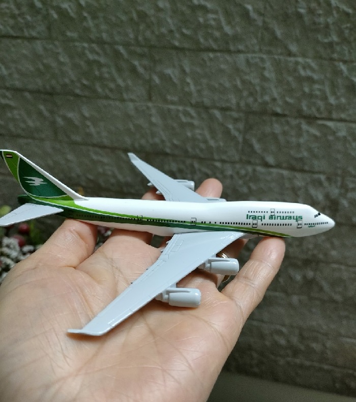 Mô hình máy bay tĩnh B747 IRAQI 16cm