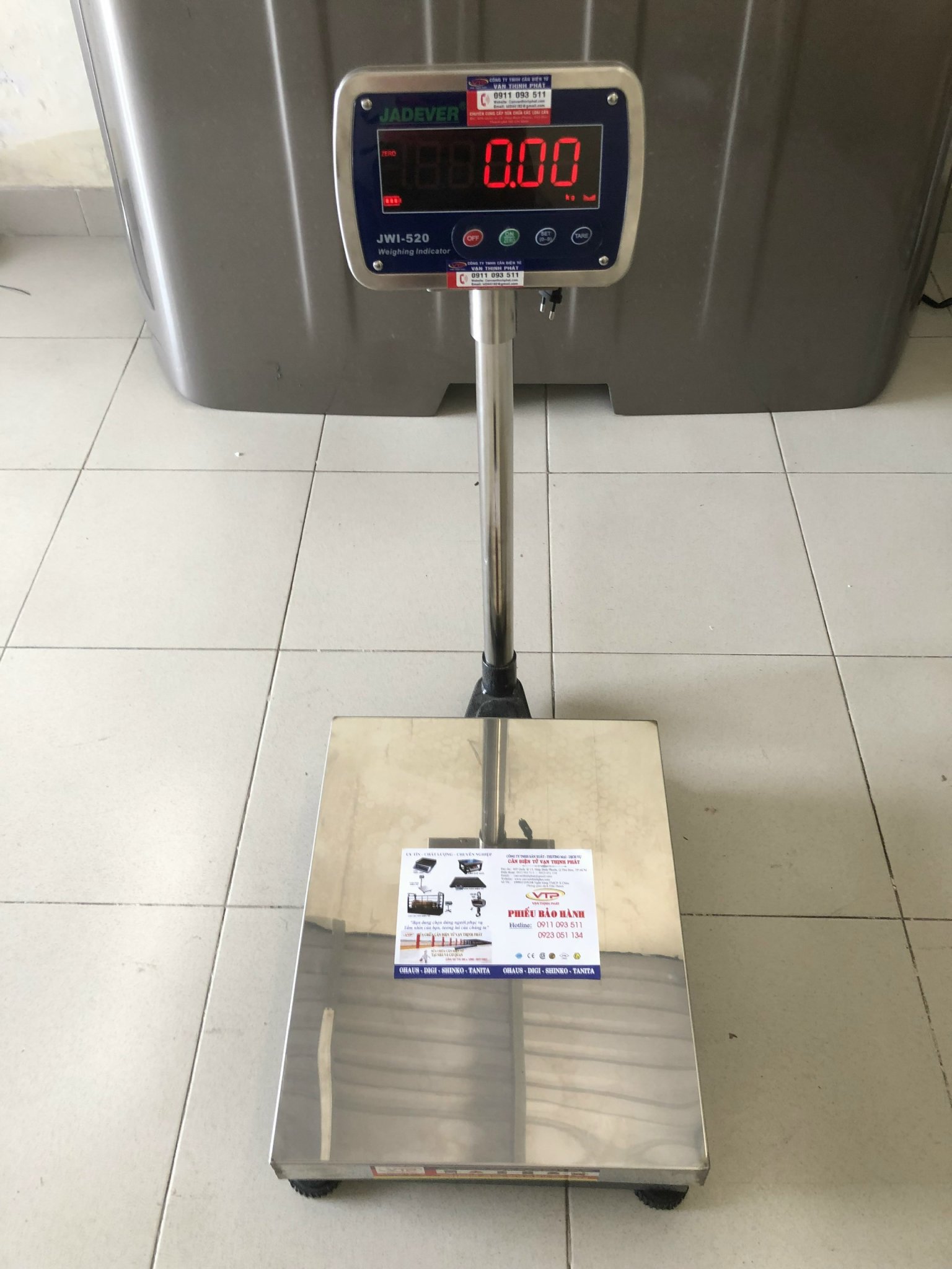 Cân Bàn Điện Tử JWI-520 100 KG