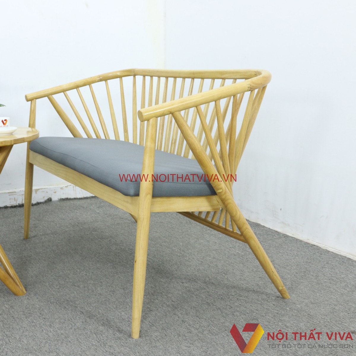 Bàn Cafe Ngoài Trời Ghế Genny 24 Nan Chân Choãi Gỗ Cao Su Màu Vàng Đẹp