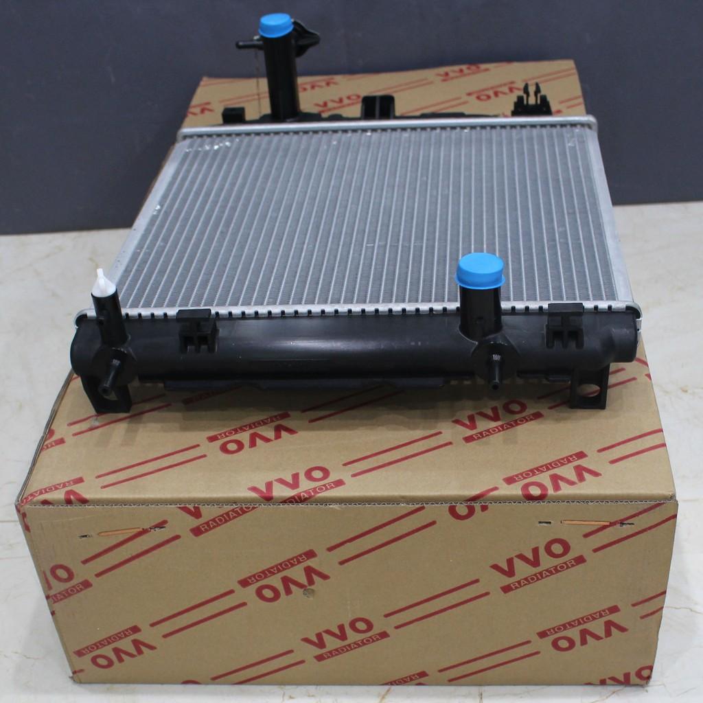Két nước Mitsubishi Attrage, số sàn