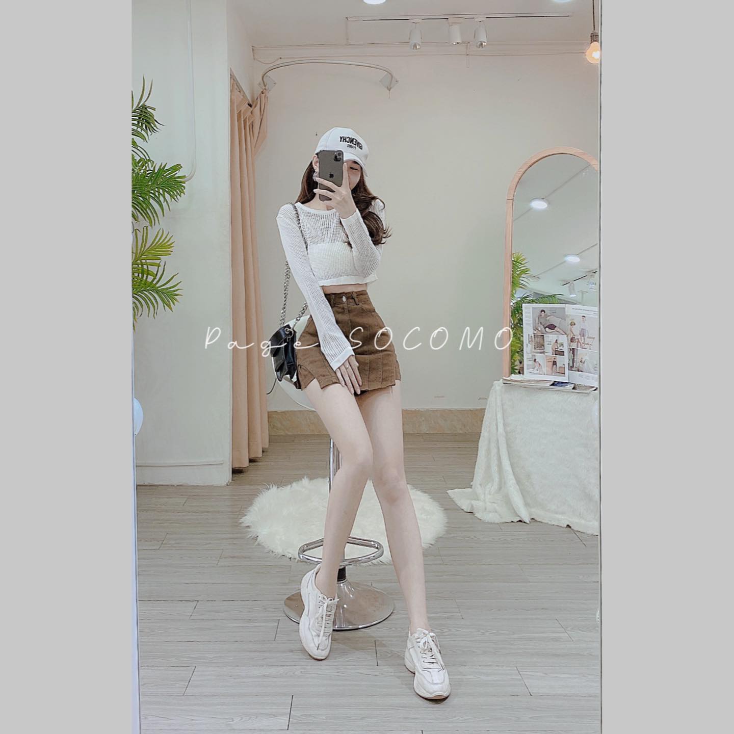 Áo len lỗ dáng croptop Socomo A552022