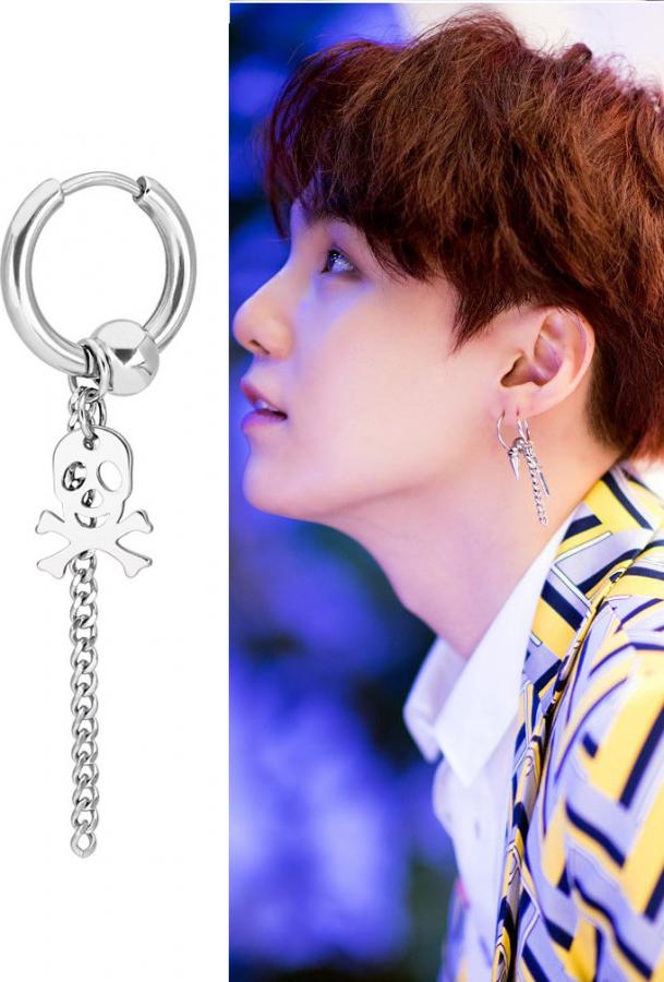 Bông tai Titan đầu lâu idol SUGA BTS 1 bên cá tính