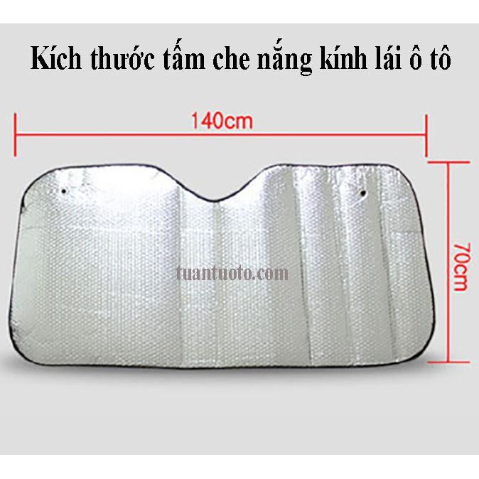 Tấm xốp che nắng bên trong kính lái ô tô