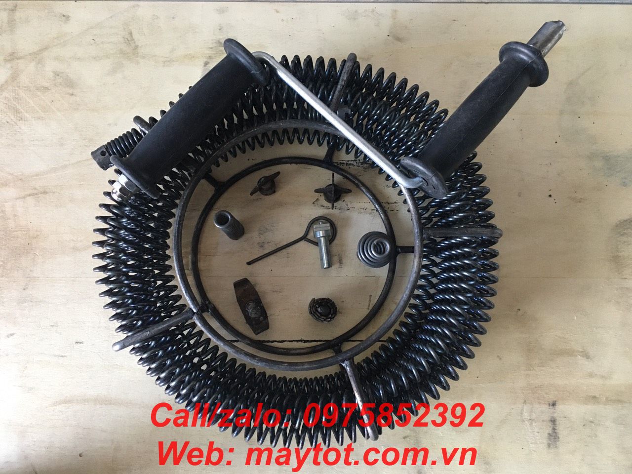 Dây thông cống lò xo phi 16 dài 12m dùng tay quay