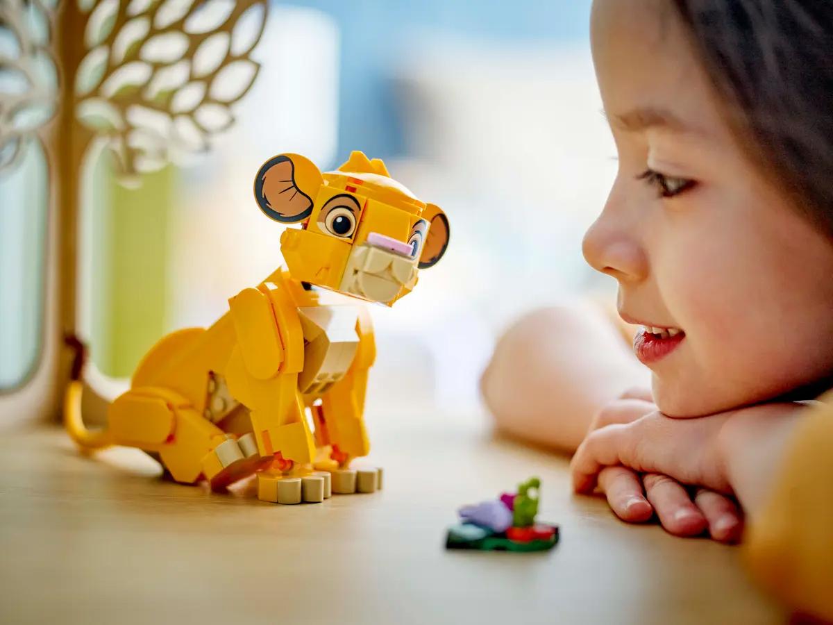 Đồ Chơi Lắp Ráp Vua Sư Tử Simba - Simba the Lion King Cub - Lego Disney Princess 43243 (222 Mảnh Ghép)