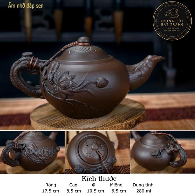 Bộ Ấm Chén Trà Đạo Gốm Tử Sa Bát Tràng Đắp Nổi Hoa Sen Dáng Tiêu Anh Dung Tích 220ml ATSML 01.2