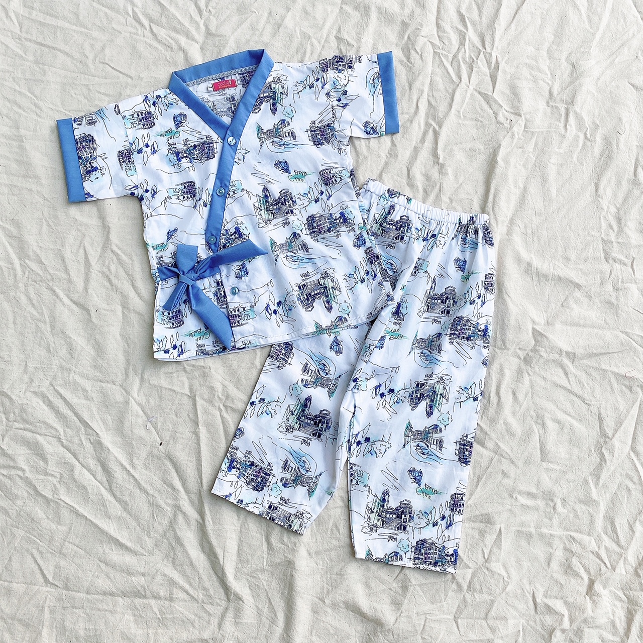 Yukata quần dài cho bé họa tiết nhà