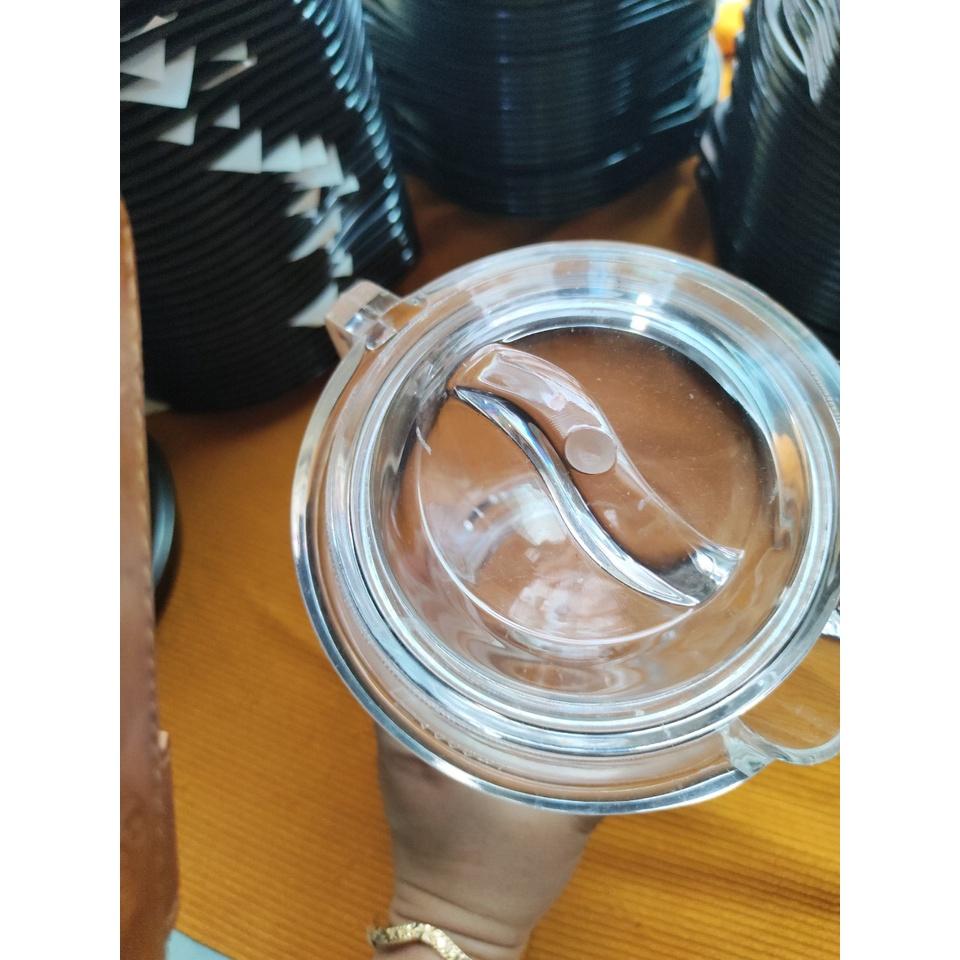 Bộ 5 bình/ca nhựa trong acrylic đựng nước mắm gia vị hoặc trà đá 1/1,5 lít rất dầy có vạch ml chia trên bình