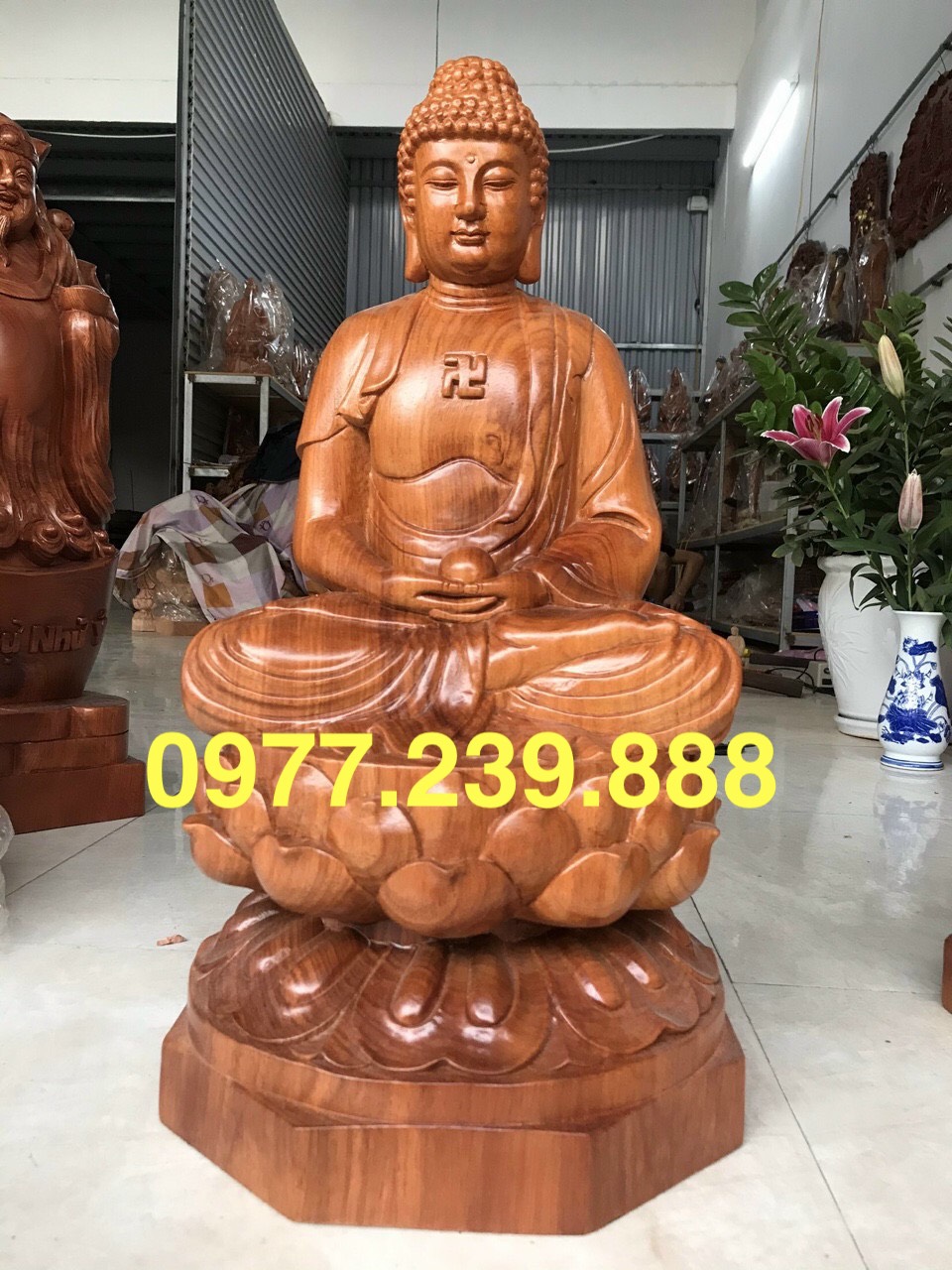 Tượng phật adida bằng gỗ hương 40cm
