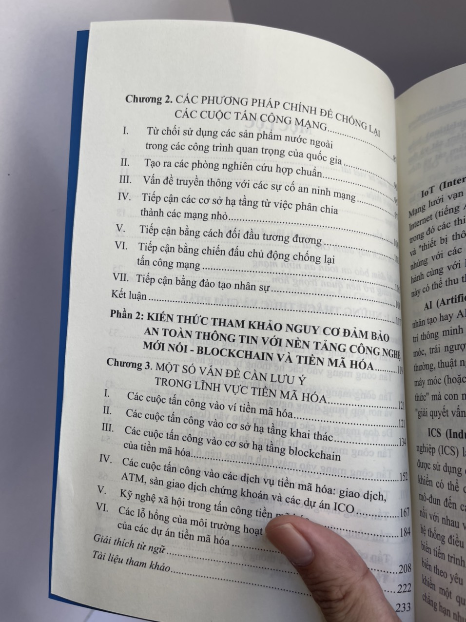 NHỮNG THÁCH THỨC CHO MÔI TRƯỜNG MẠNG TẠI VIỆT NAM - Dmitry Mikhaylov - NXB Thông tin và Truyền thông