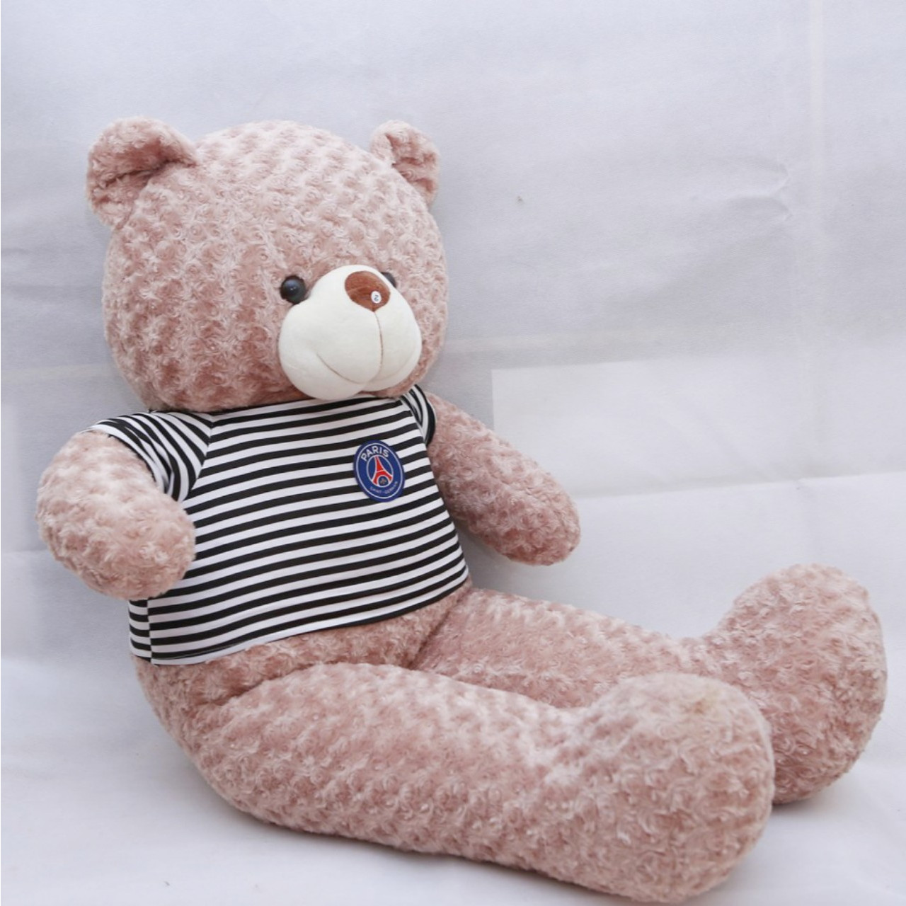 Gấu bông teddy yêu thương,khổ m4 cao m2 màu vani