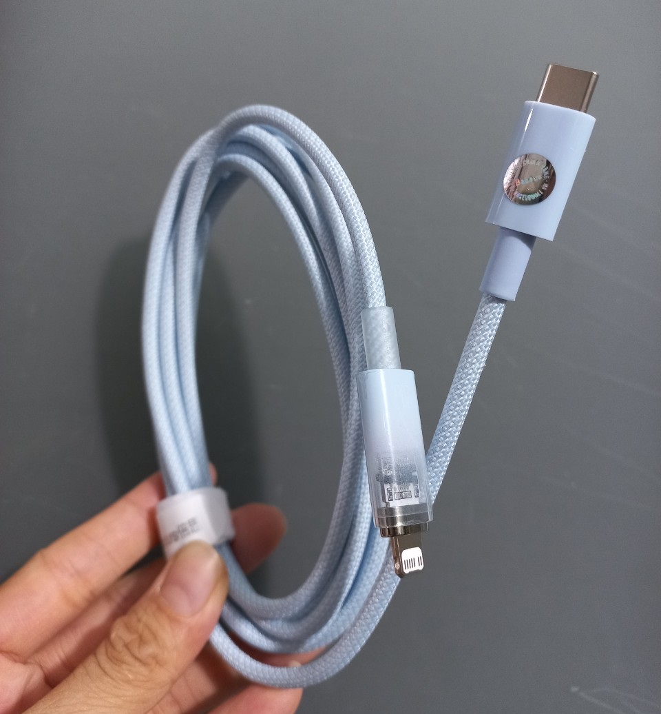 Cáp sạc nhanh PD 20W tự ngắt bộ đôi chip điều khiển Baseus Explorer CB000040 _ hàng chính hãng