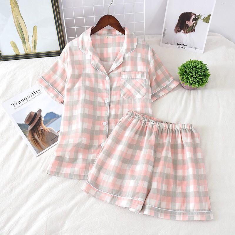Bộ pyjama nữ mặc nhà, mặc ngủ dáng ngắn chất vải xô mềm mát họa tiết kẻ caro