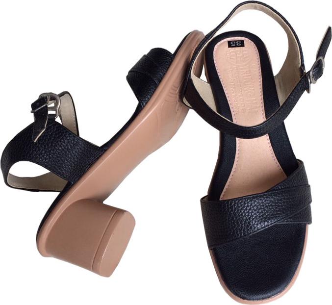 Giày xăng đan nữ quai ngang Trường Hải da bò thật màu đen gót vuông đế PU siêu nhe cao 5cm màu đen SDN0741