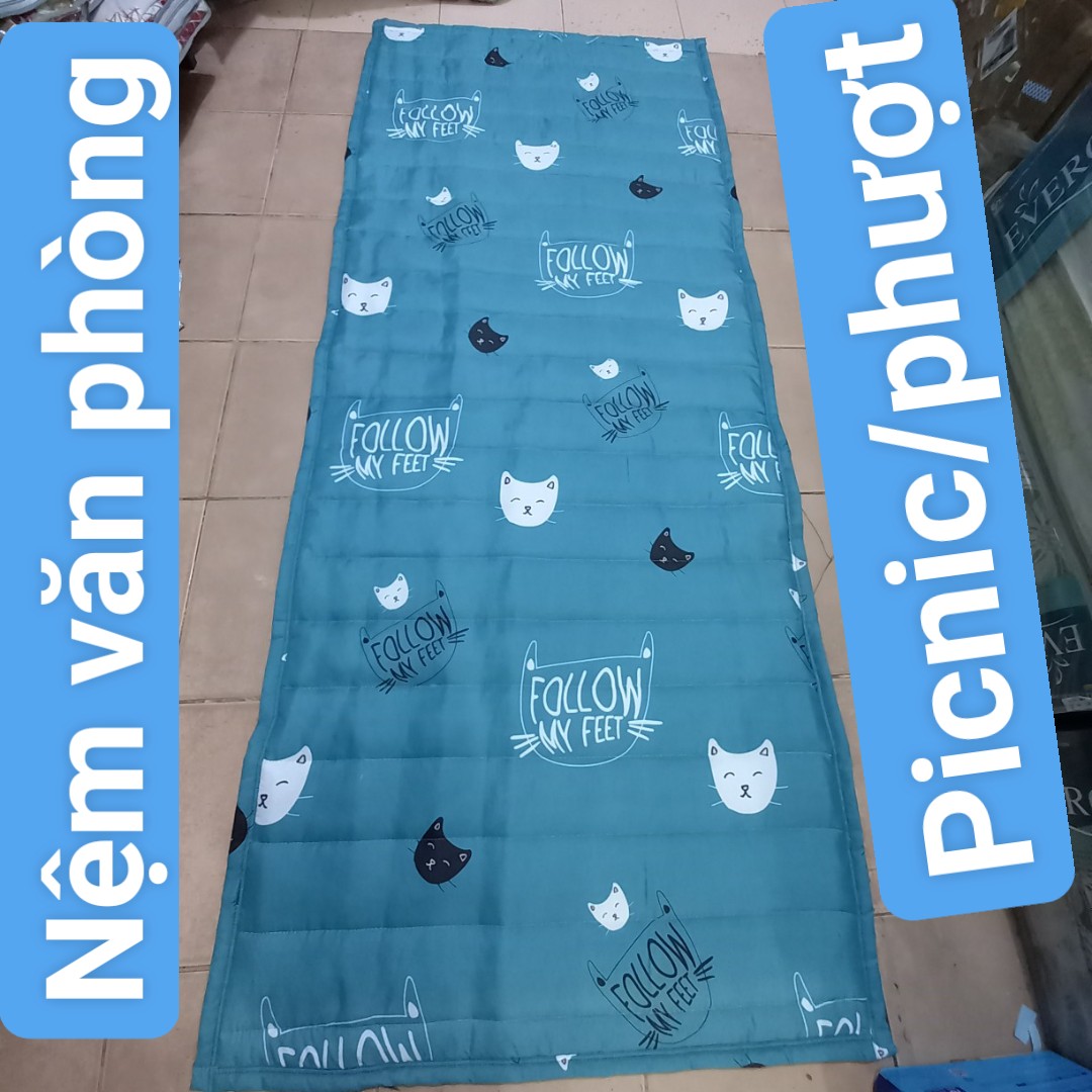Nệm trải sàn đa năng 0,8 x 1,9m/ ngủ văn phòng hoặc trải giường ký túc xá/đi dã ngoại vô cùng tiện lợi.
