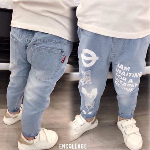 quần jeans cho bé trai