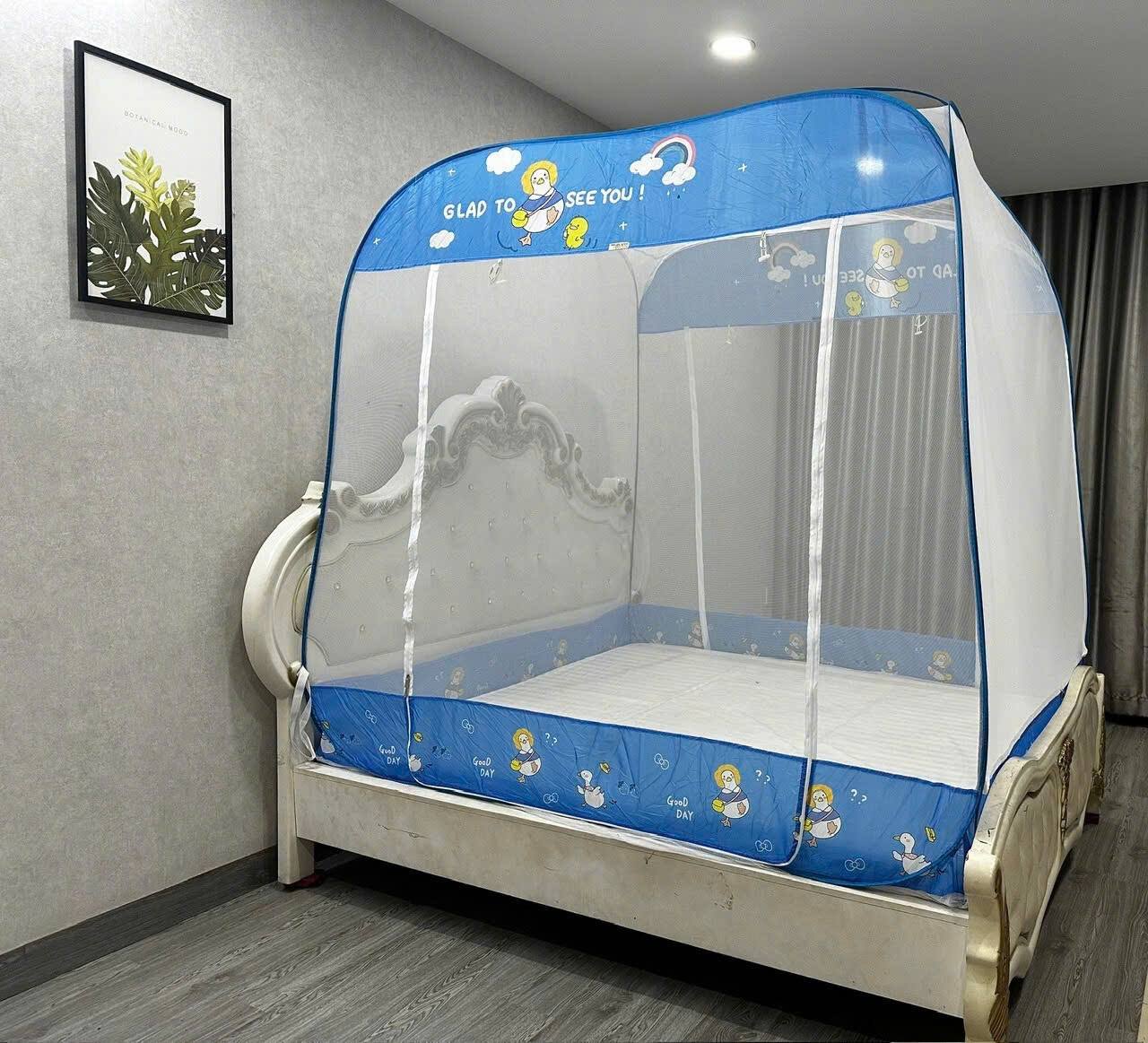 Màn Chụp , Mùng Chụp Đỉnh Vuông Cao Cấp Mộc Miên - Kích Thước 1,6mx2m ( Trắng Viền Xanh )