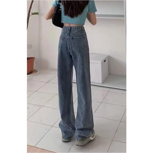 Quần jeans nữ ống rộng phối nút hot trend