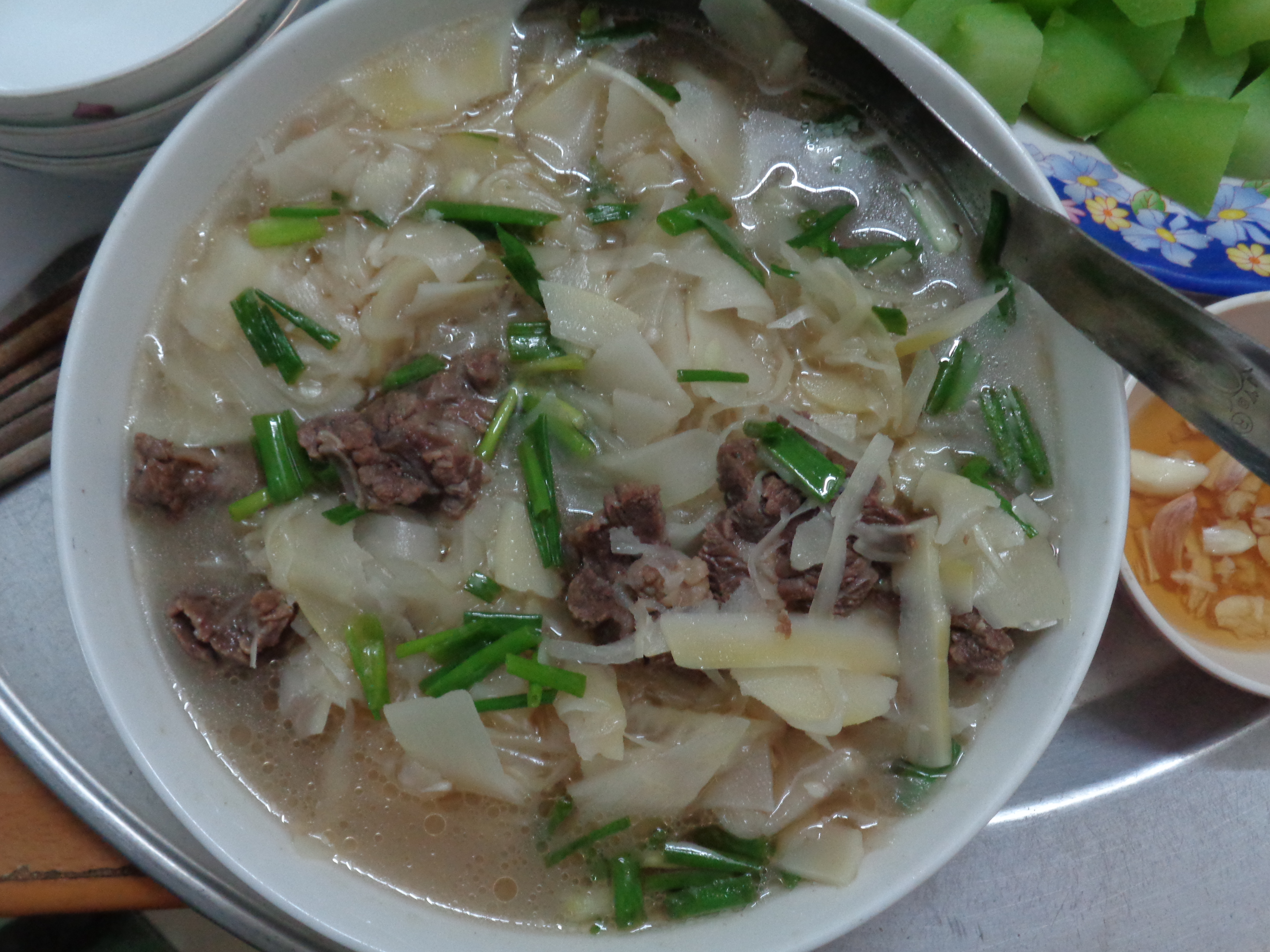 MĂNG MUỐI CHUA (BÌNH 1.5KG)